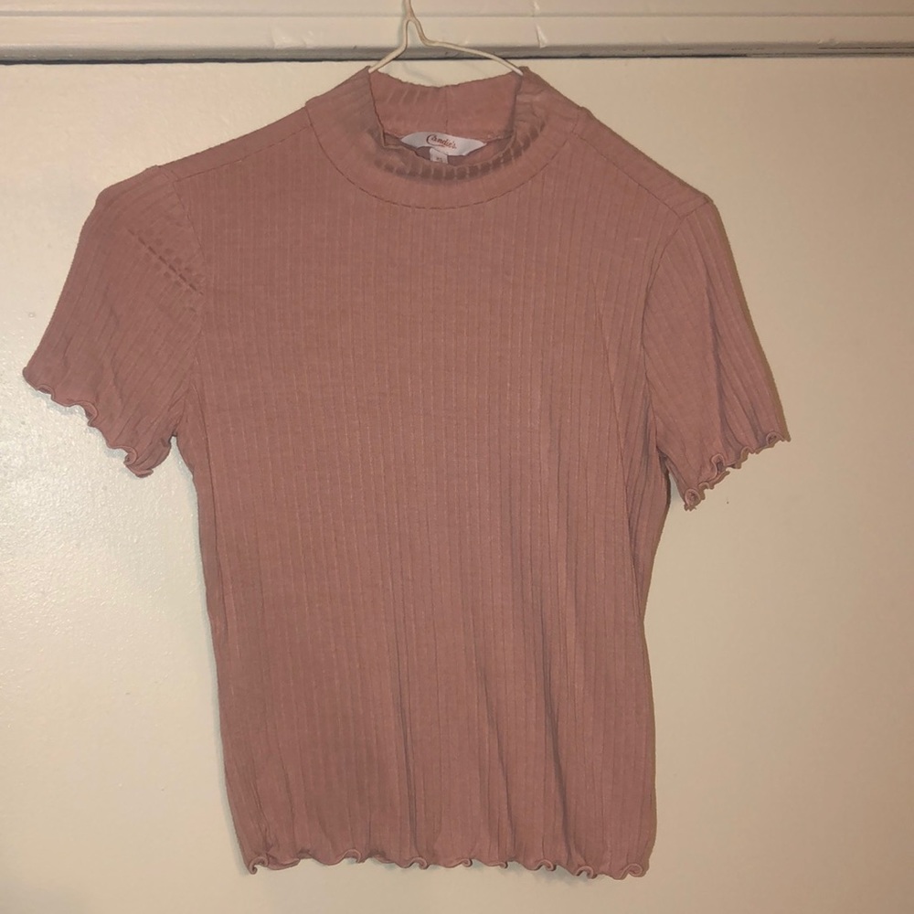 Crop top. Blush pink.